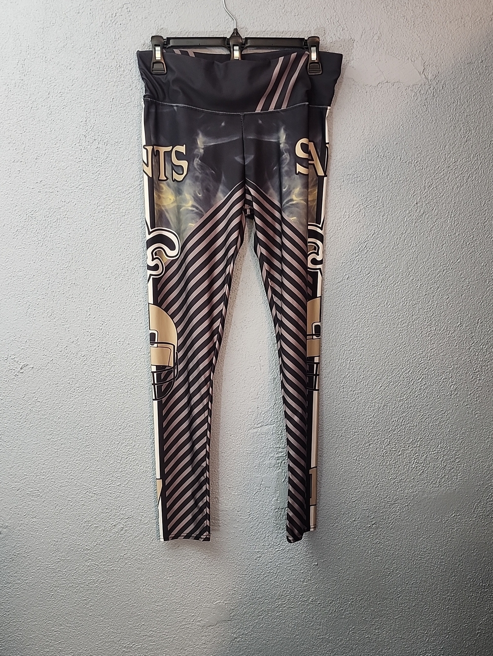 Black & Gold Graphic Leggings with Team Print